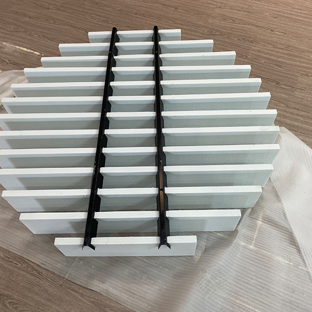 Decursa tabulata ad diversa spatia